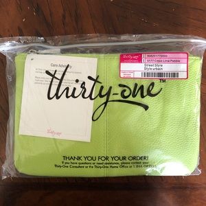 Thirty One Street Style in Citrus Lime Pebble
